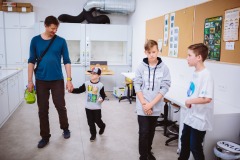 Gymnázium Duhovka, školou prováděli místní studenti, foto Dušan Vondra