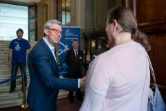 ministr průmyslu a obchodu Karel Havlíček vítá hosty v Petschkově paláci, foto Hana Krejbichová