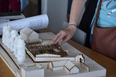 prohlídka pro nevidomé, Fakulta architektury ČVUT, foto Renata Zemanová