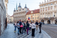 OHP2024_Prochazka_po_Malostranskem_namesti_20240514_Tomas_Sysel-014