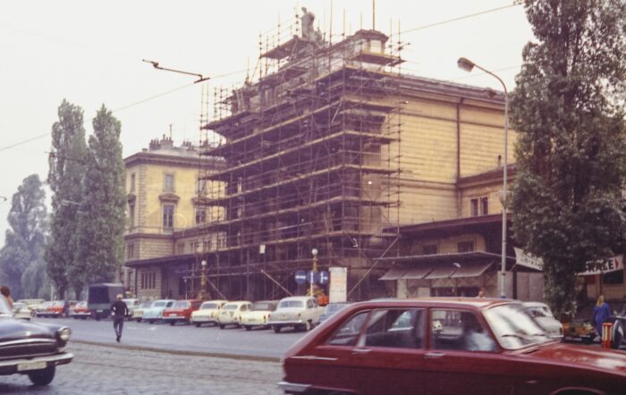 nádraží Těšnov v roce 1967 probíhající rekonstrukce